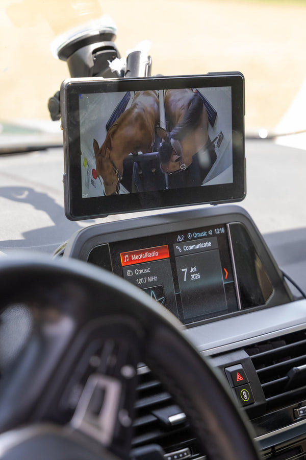 HORSE WATCH TRAVEL VIEW